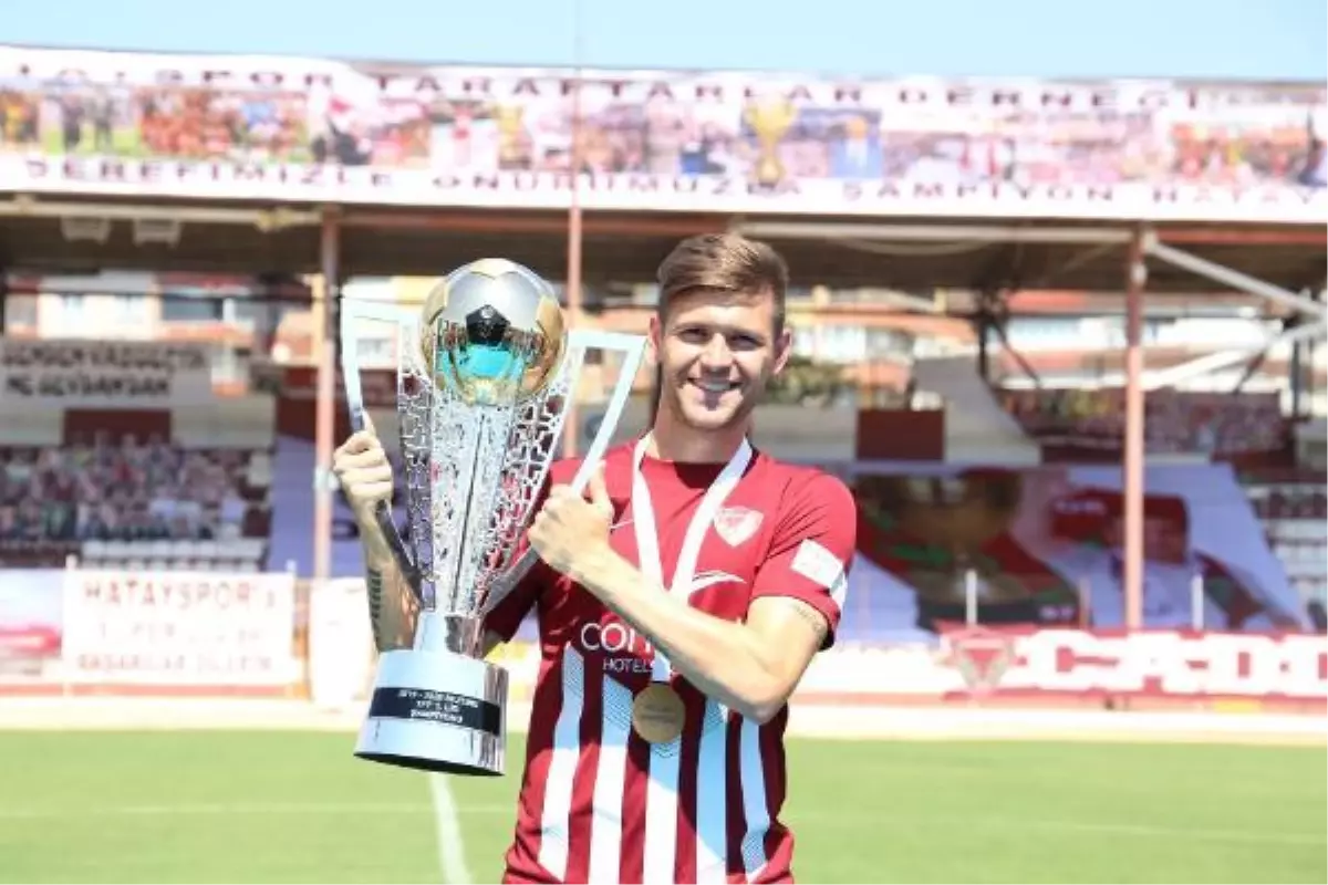 Hatayspor'da Popov ile yollar ayrıldı