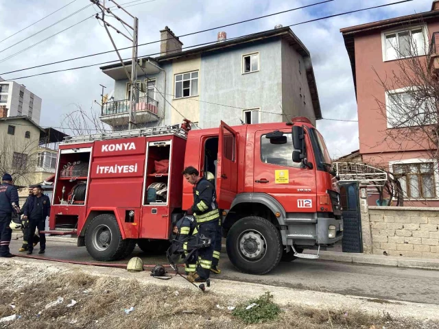 Konya'da binada çıkan yangın korkuttu