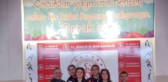 Son dakika haberi: Sakaryalı öğrenciler Türkiye Masatenisi Şampiyonasına katılmaya hak kazandı