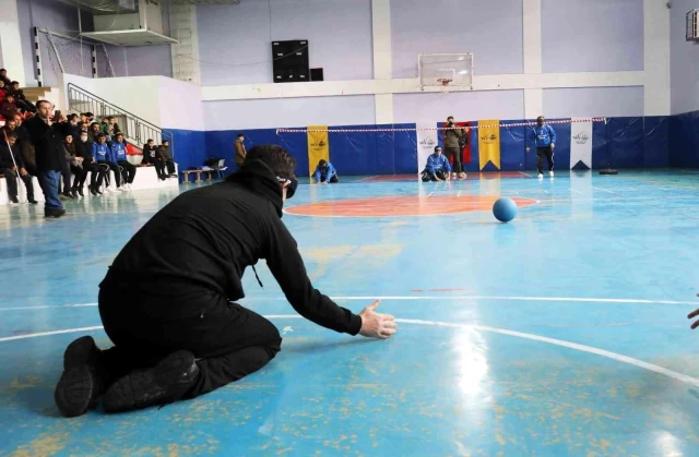 Van Büyükşehir Belediyesinden Goalball farkındalık müsabakası