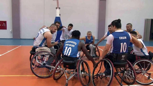 Engelli sporcunun Fildişi Sahili'nden Bağcılar'a uzanan basketbol serüveni