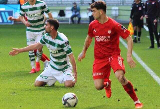 Bilek en sonunda büküldü! Konyaspor'un büyülü serisi bozuldu