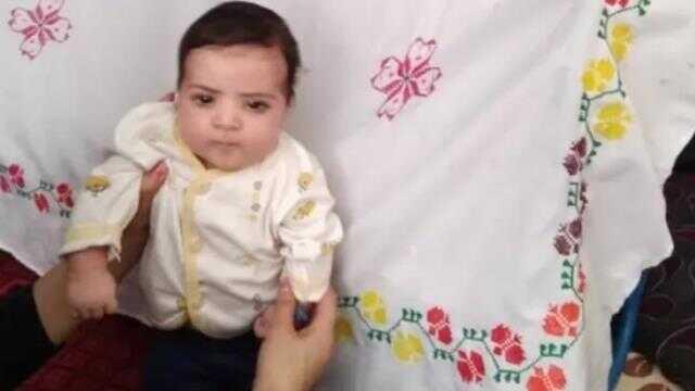 Afganistan'daki tahliyeler sırasında ABD askerlerine teslim edilen Süheyl bebek aylar sonra ailesine kavuştu