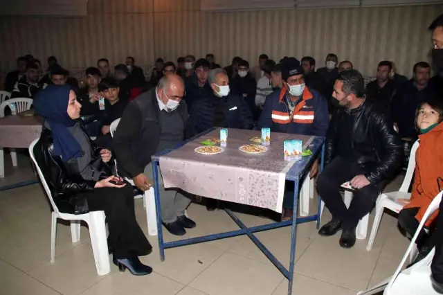 Başkan Akkaya asker eğlencesine katıldı