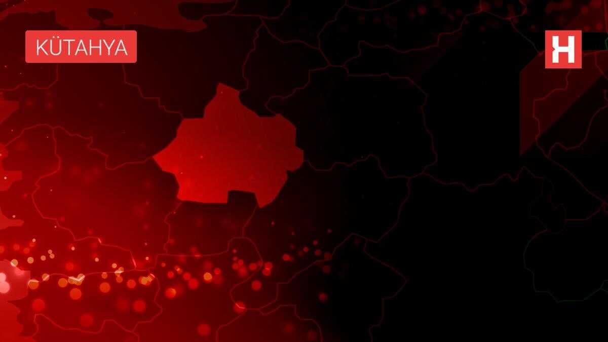 Tavşanlı'da trafik kazasında 2 kişi yaralandı