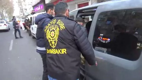 Son dakika haberi... Diyarbakır'da yasa dışı bahise 'Banko 2' operasyonu: 15 gözaltı