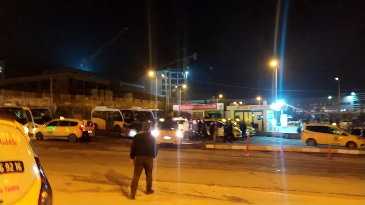 Mardin'de bıçaklı kavga: 2 yaralı