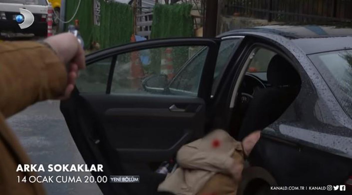 Arka Sokaklar Rıza Baba öldü mü, diziden mi çıkacak? Zafer Ergin diziden ayrılıyor mu? Arka Sokaklar Rıza Baba ölecek mi, neden vuruldu, iyileşir mi?