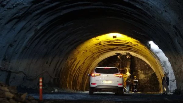 Avrupa'nın en uzunu olacak Zigana Tüneli'nde ışık göründü! İki şehir arası 40 dakika kısalacak