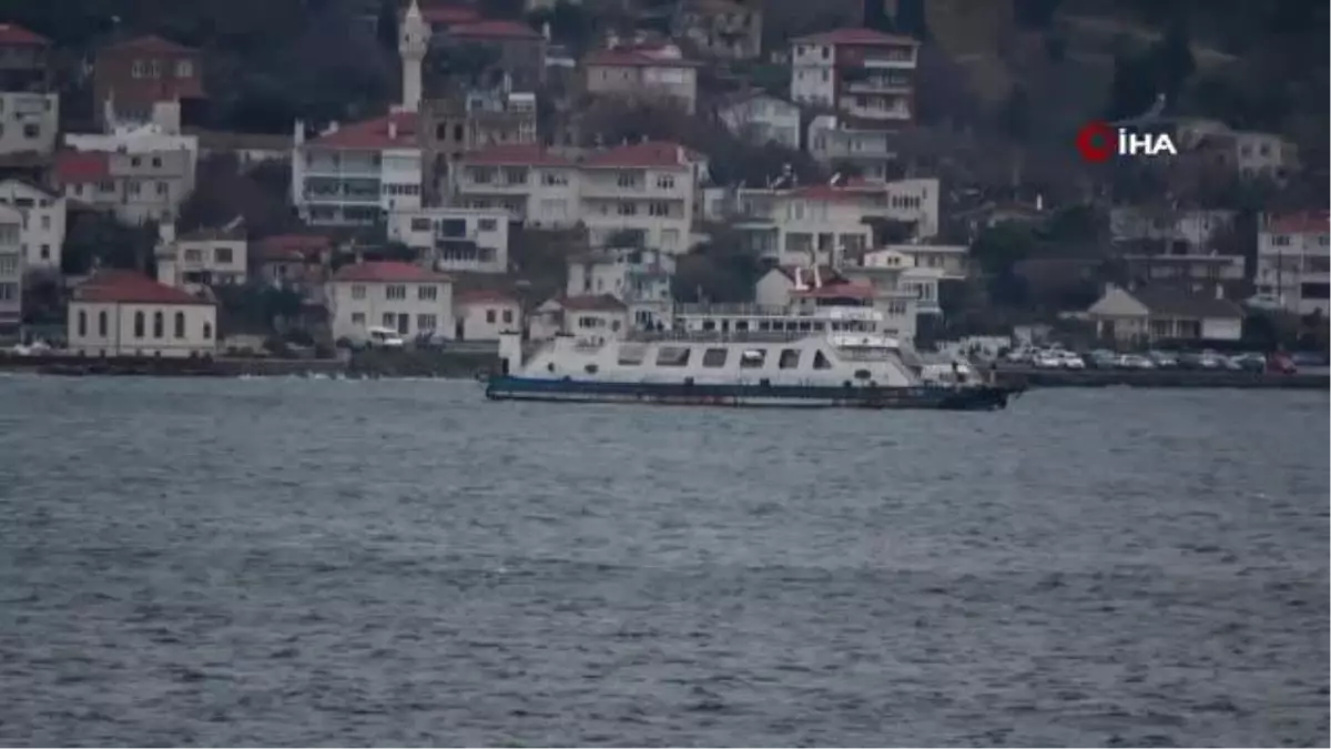 Çanakkale'de adalara 2 gündür feribot seferleri yapılamıyor