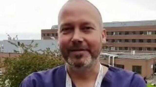 İngiliz doktor, koronavirüsten ölen insanlarla ilgili ürküten gerçeği dünyayla paylaştı: Çok sağlıklı insanlardı İngiliz doktor, koronavirüsten ölen insanlarla ilgili ürküten gerçeği dünyayla paylaştı: Çok sağlıklı insanlardı