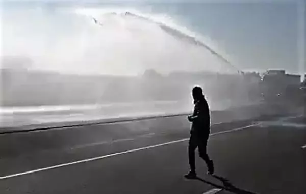 Köylülerin 'arazi' eylemine tazyikli suyla müdahale