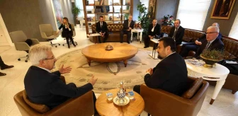 Balkantürk Eğitim Vakfı'ndan Başkan Erdem'e ziyaret