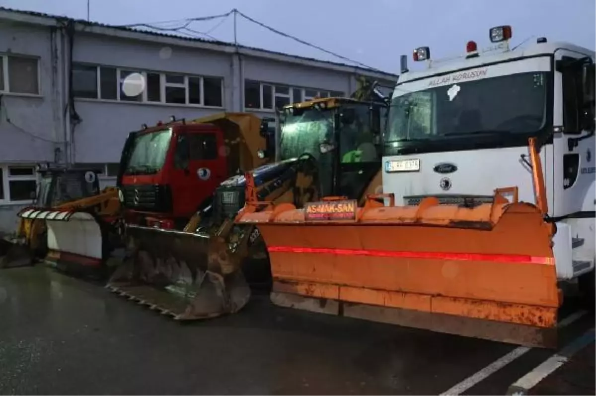 Kartal'da olası kar yağışına karşı önlemler alındı