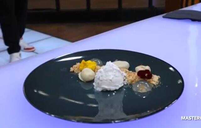 Masterchef 2022 finale kim kaldı? Dün akşam kim elendi? Hasan mı Tahsin mi? Masterchef son finalist kim oldu? Masterchef'te dün kim kazandı?