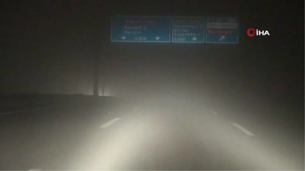Şanlıurfa'da gece yarısı sis sürprizi