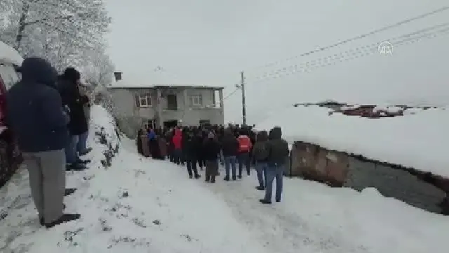 Son dakika haberi: Trafik kazasında hayatını kaybeden gencin cenazesi toprağa verildi