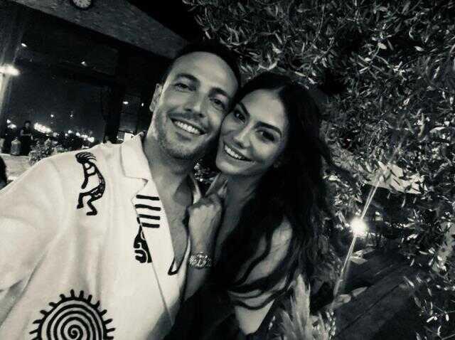 Ayrılık kararı alan Oğuzhan Koç ve Demet Özdemir, sosyal medyada birlikle olan fotoğraflarını sildi