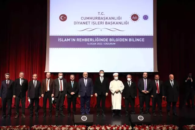 Diyanet İşleri Başkanı Prof. Dr. Ali Erbaş gençlerle buluştu