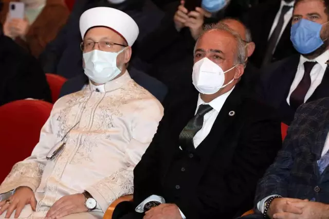 Diyanet İşleri Başkanı Prof. Dr. Ali Erbaş gençlerle buluştu
