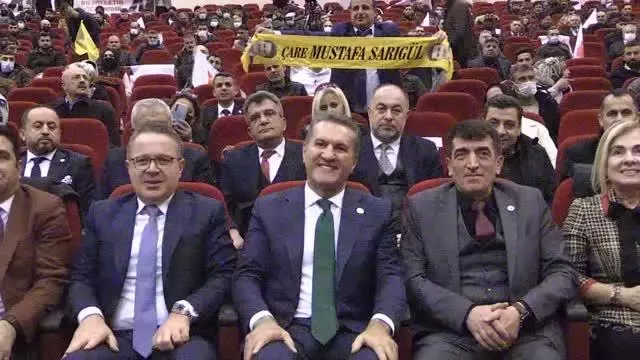 TDP Genel Başkanı Sarıgül, partisinin İl Kongresi'nde konuştu
