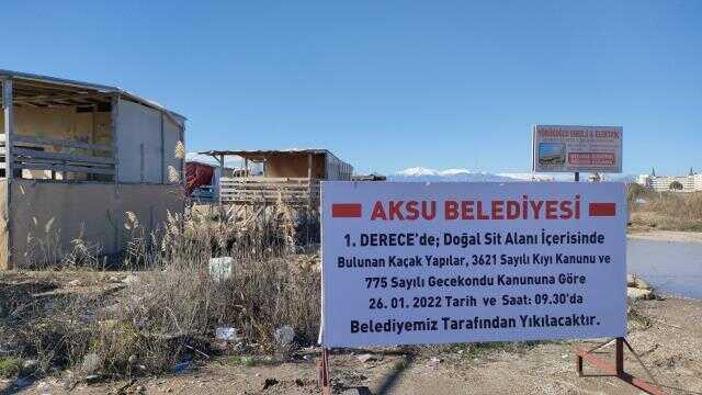 5 yıldızlı otellere komşu çardaklara yıkım kararı 5 yıldızlı otellere komşu çardaklara yıkım kararı