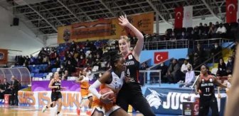 ÇBK Mersin Yenişehir Belediyesi-Bellona Kayseri Basketbol: 75-40
