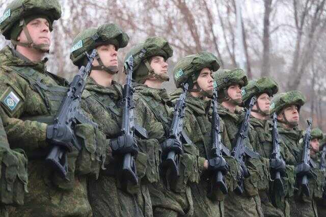 Kazakistan'da sular durulmuyor! Nazarbayev'in iki damadı da istifa etti