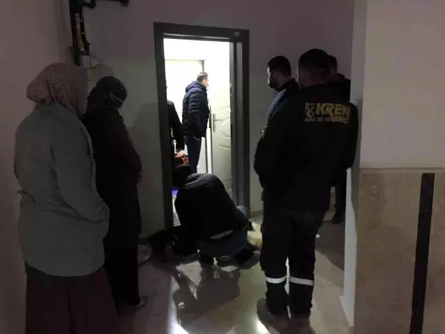 Kızı, telefonlarına yanıt vermeyince şüphelendi! Emekli astsubay lavabonun yanında ölü bulundu