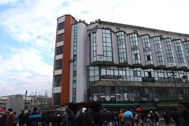 Şehir merkezinde şok olay, görenler oraya koştu