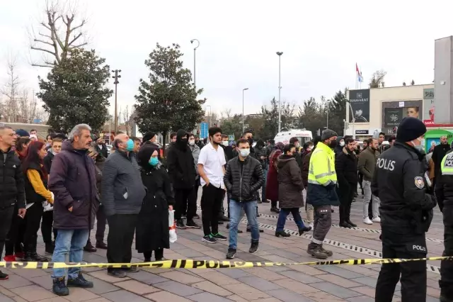 İş merkezinin çatısından düşen genç hayatını kaybetti