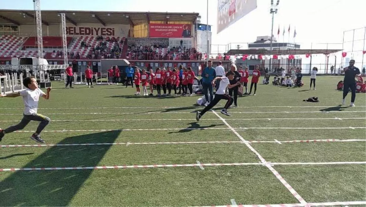 Atletizmde Bayraklı farkı