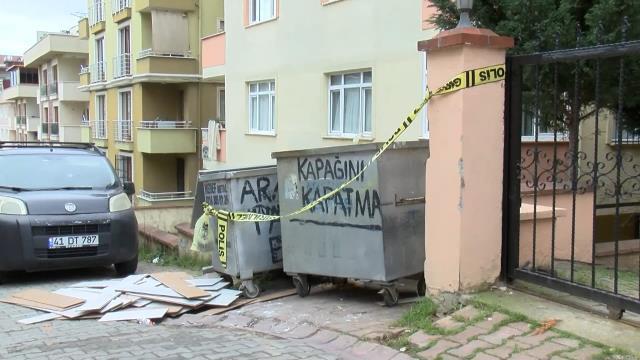 Eini plastik kelepeyle boan cani koca, cinayet sonras kendini ihbar etti: Gelin beni aln