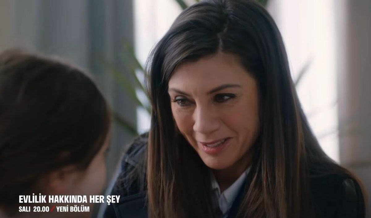 Evlilik Hakkında Her Şey canlı izle! Fox TV Evlilik Hakkında Her Şey 15. bölüm canlı izle! Evlilik Hakkında Her Şey yeni bölümde neler olacak?