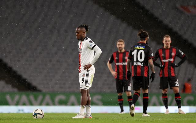 Kara Kartal'ı golcüsü Batshuayi taşıyor! Beşiktaş, Karagümrük'ü deplasmanda 1-0 mağlup etti Kara Kartal'ı golcüsü Batshuayi taşıyor! Beşiktaş, Karagümrük'ü deplasmanda 1-0 mağlup etti