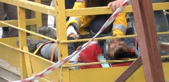 Metro inşaatında çalışan işçi, kullandığı iş makinesi ile birlikte 25 metreden düştü