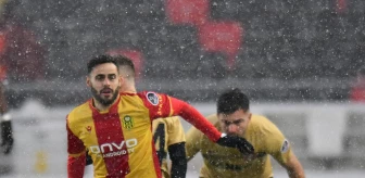 Yarın kaldığı yerden devam! Gaziantep-Yeni Malatya maçı yoğun kar yağışı nedeniyle ertelendi