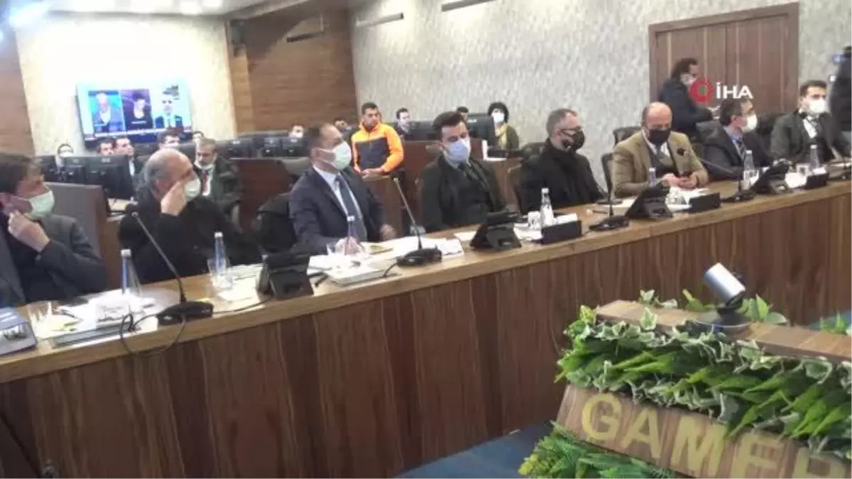 Vali Karaloğlu: 'Diyarbakır'da 570 kırsal mahalle yolu kapalı'