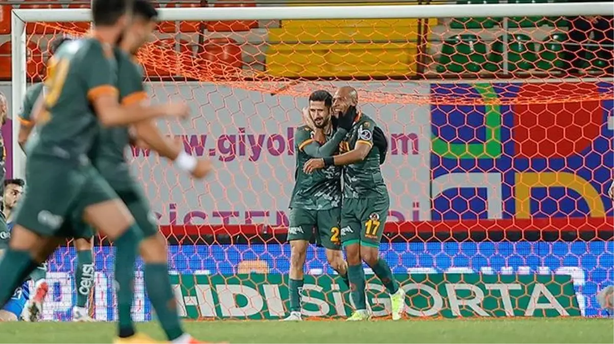 Bu nasıl skor böyle! Alanyaspor, Hatayspor'a gol oldu yağdı