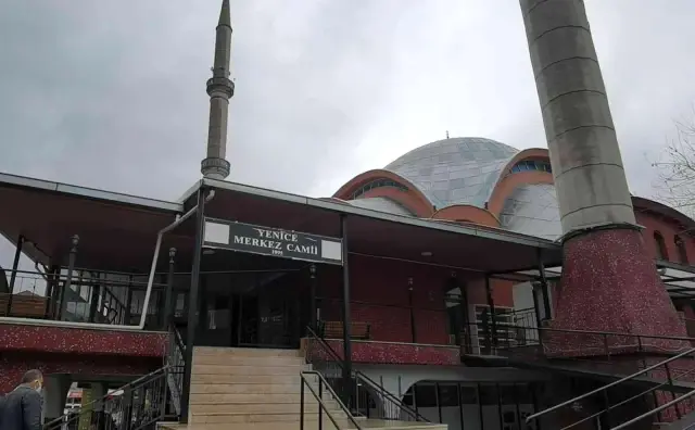 Abdest almak isterken cami tuvaletinde hayatını kaybetti