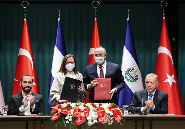 Cumhurbaşkanı Erdoğan ile görüşen El Salvador lideri Bukele'den Türkiye'ye övgü dolu sözler: Erdoğan sayesinde gerçekleşti