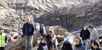 DSİ heyeti, Sarıçay Barajı'nda incelemelerde bulundu