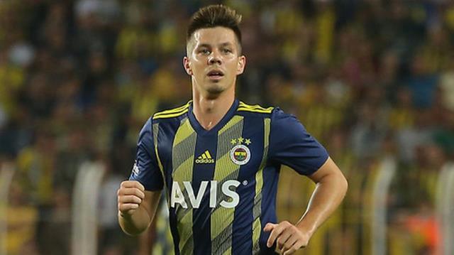 Fenerbahçe şaşkın! Acun Ilıcalı bir anda transfer masasından kalktı Fenerbahçe şaşkın! Acun Ilıcalı bir anda transfer masasından kalktı