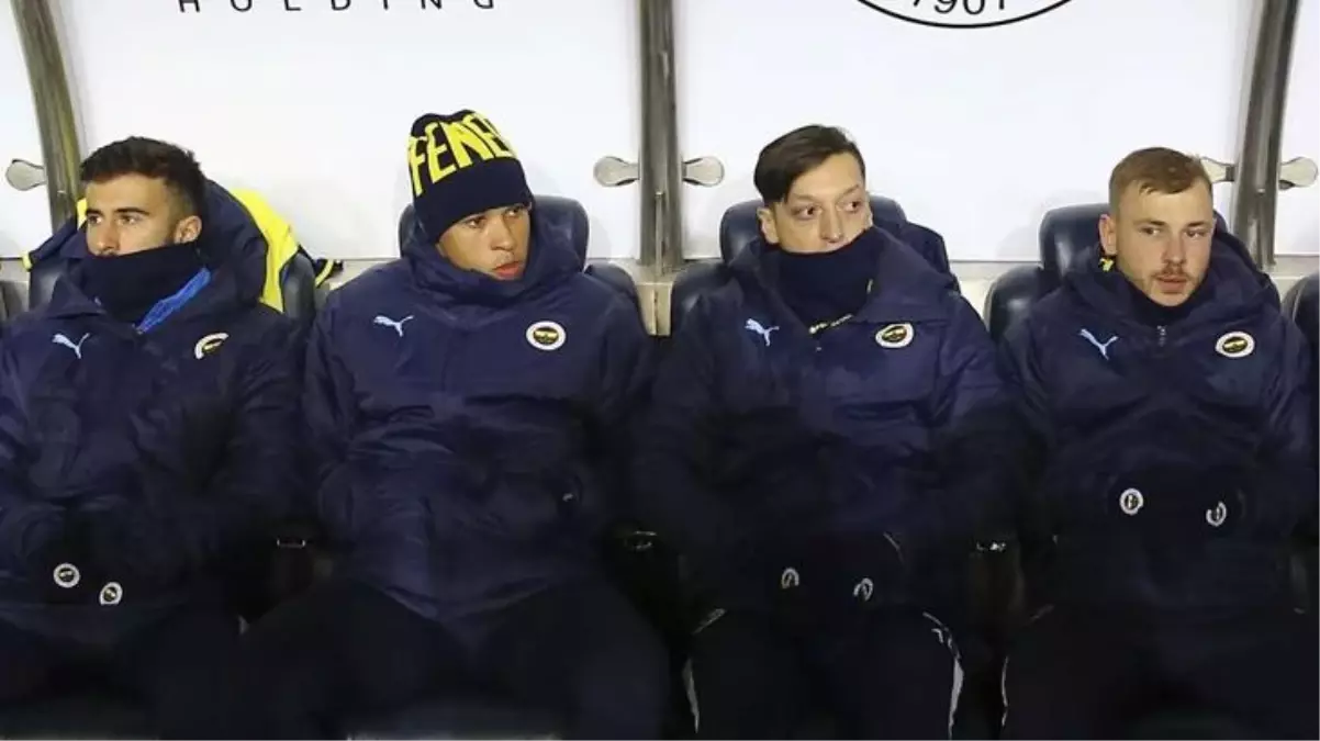 Sivas maçı öncesi Fenerbahçe'de deprem! Koronavirüs belası bitmiyor
