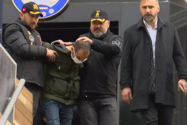 Son Dakika: Hemşire Ömür Erez'i aile sağlığı merkezinde öldüren Rahmi Uygun tutuklandı Son Dakika: Hemşire Ömür Erez'i aile sağlığı merkezinde öldüren Rahmi Uygun tutuklandı