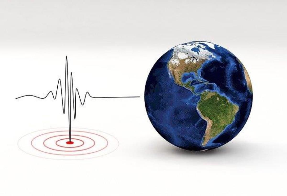 İstanbul'da deprem mi oldu? 22 Ocak Cumartesi 2022 son dakika nerede deprem oldu? İstanbul'da deprem nerelerde hissedildi?