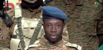 Burkina Faso'da askerler yönetime el koydu