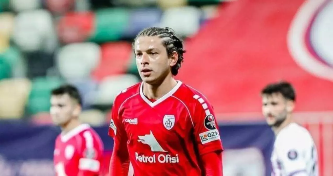 Enis Destan kimdir, kaç yaşında? Enis Destan hangi takımda, nereli?