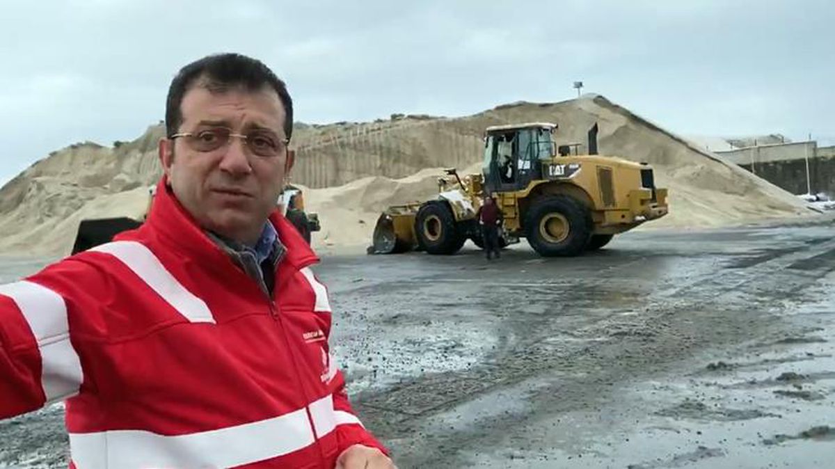 İBB Başkanı İmamoğlu'ndan 'Tuz yok' iddialarına yanıt: Şimdiye kadar 55 bin ton tuz kullandık