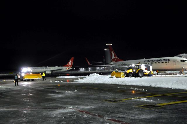 Son Dakika: THY, İstanbul Havalimanı'ndan kademeli olarak uçuşlara başladı